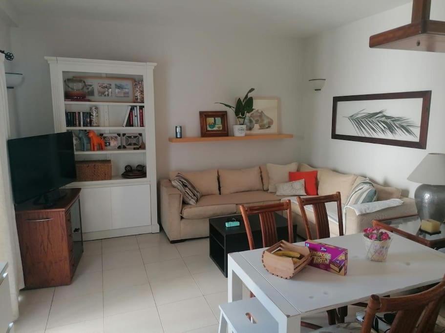 Apto. Acogedor En Bahia Feliz A 100Mts De La Playa San Bartolomé Ngoại thất bức ảnh